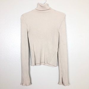 Zara Knit Cream turtleneck w sleeve slits